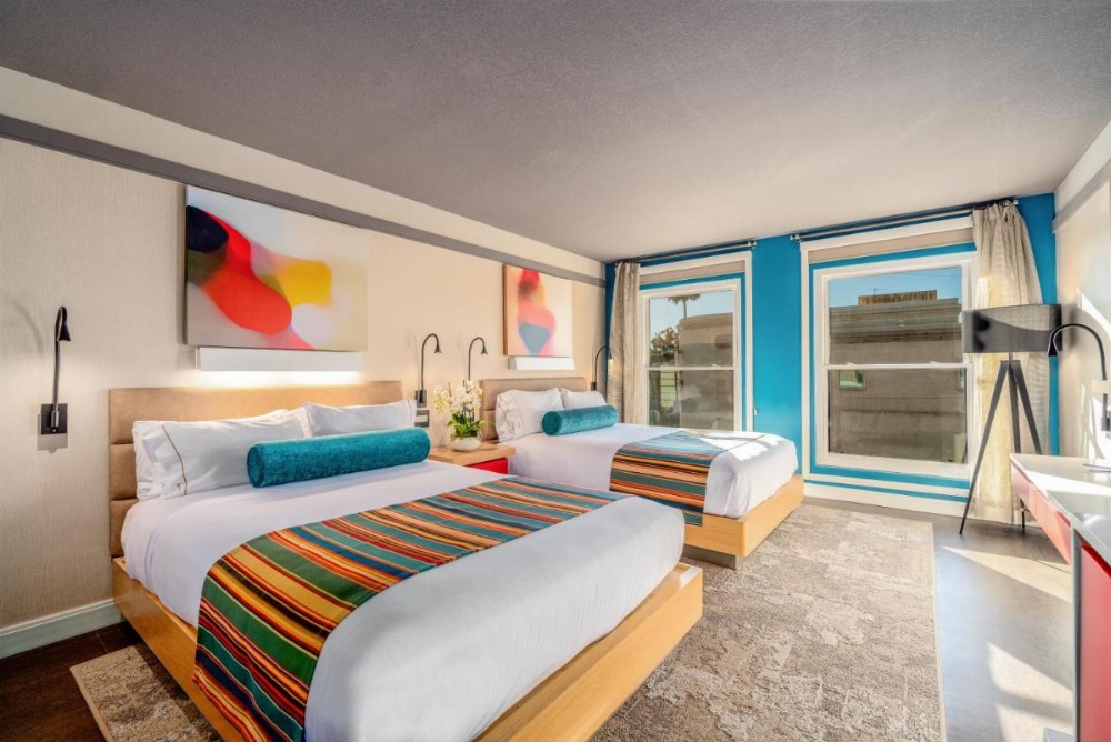 Century Park Hotel LA