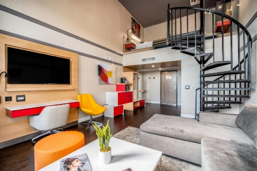 Century Park Hotel LA image 6